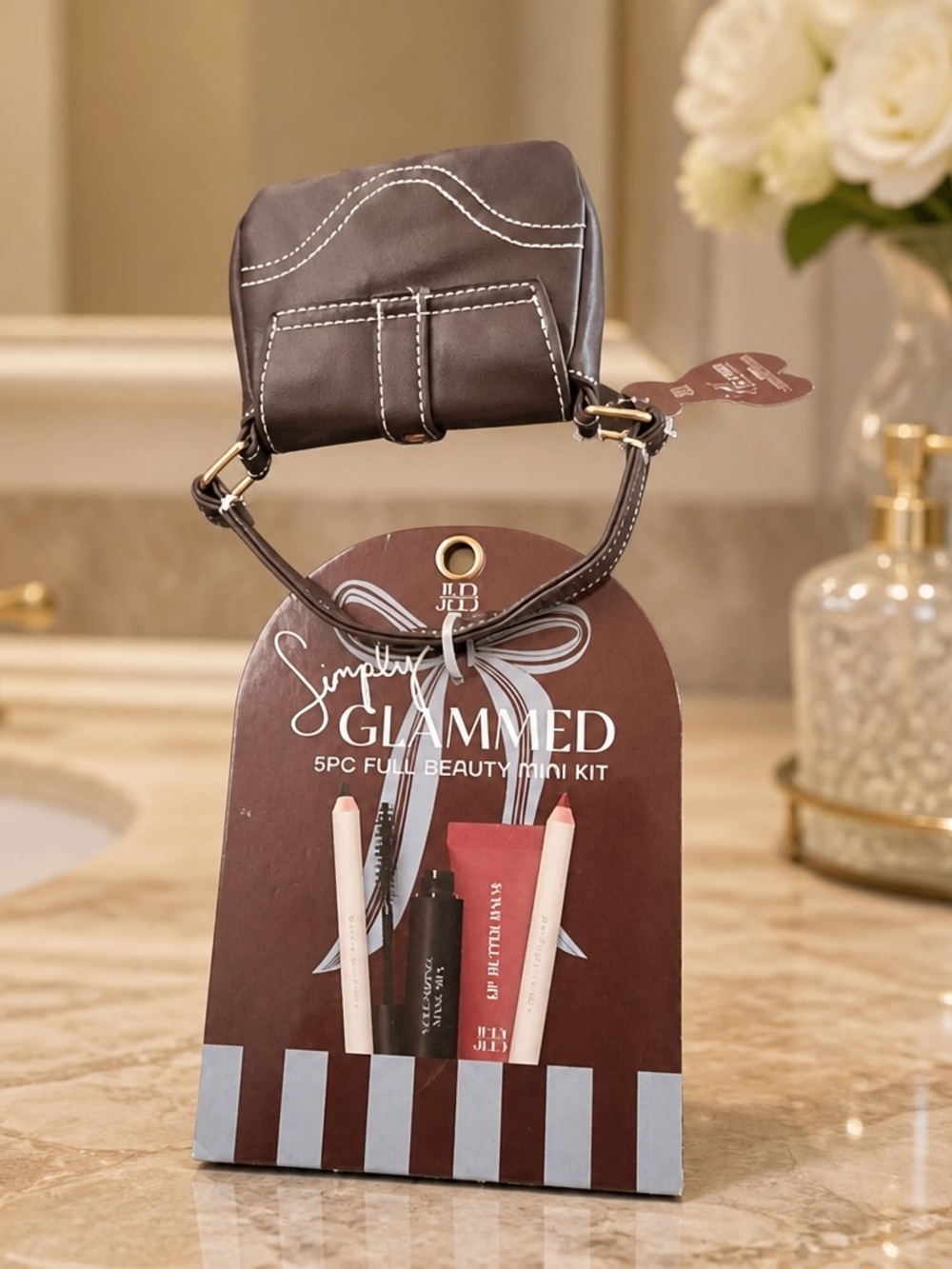 Simply Glammed 5 Pc Beauty Mini Kit Brown Mini Bag Set NWT - Picture 2 of 3